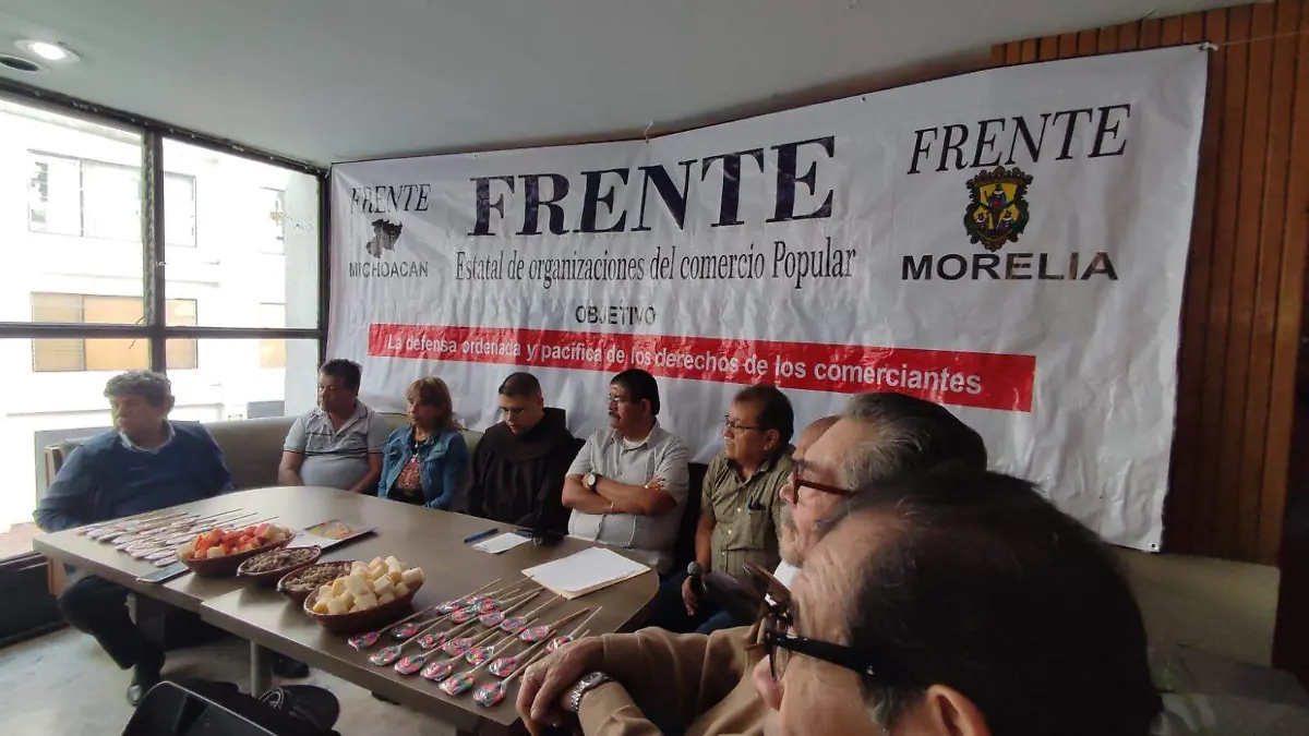 Rueda de prensa del Frente Estatal de Organizaciones del Comercio Popular